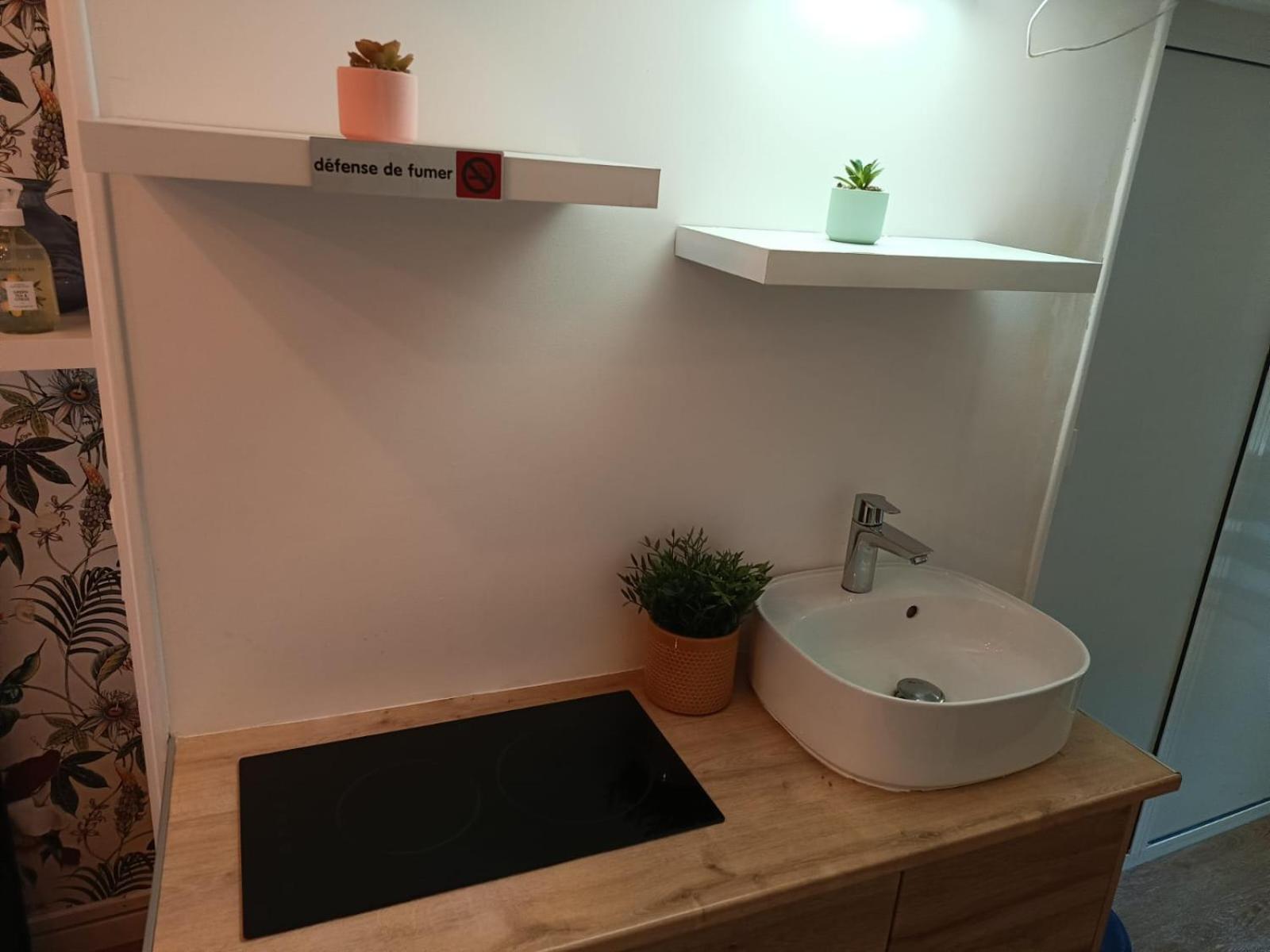 En 3eme Arrondissement Apartment *